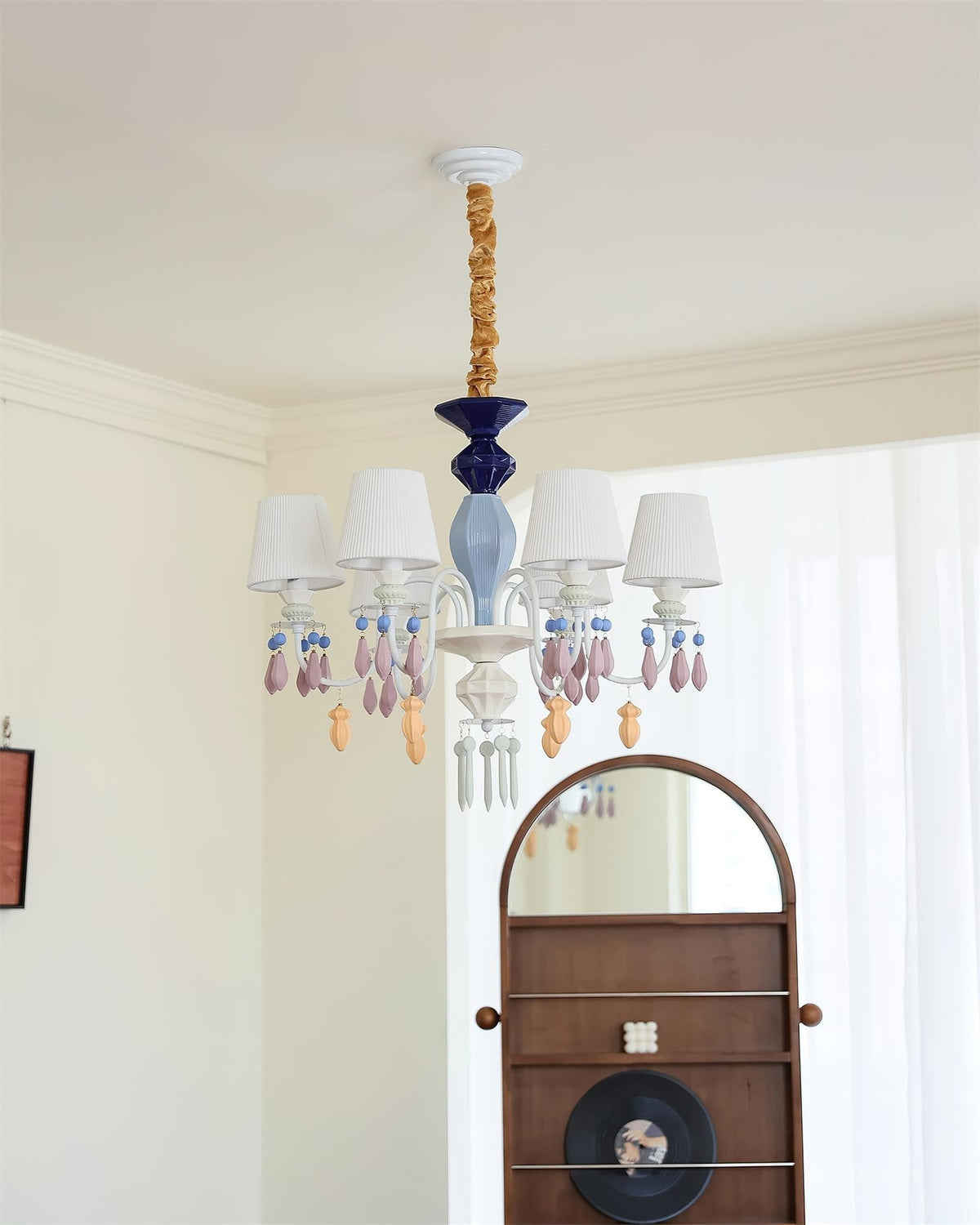 Terioreon Chandelier