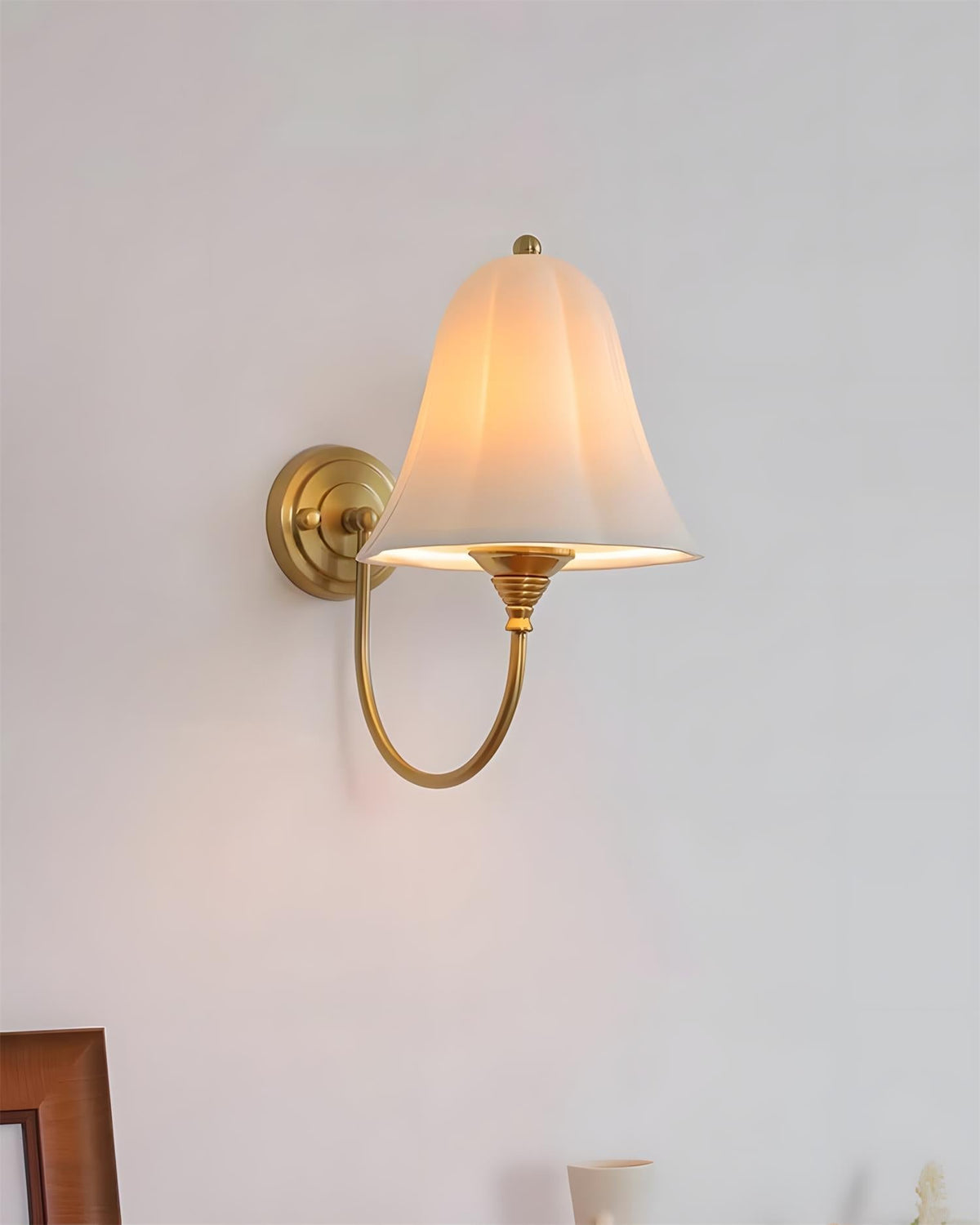 Cirieria Wall Lamp