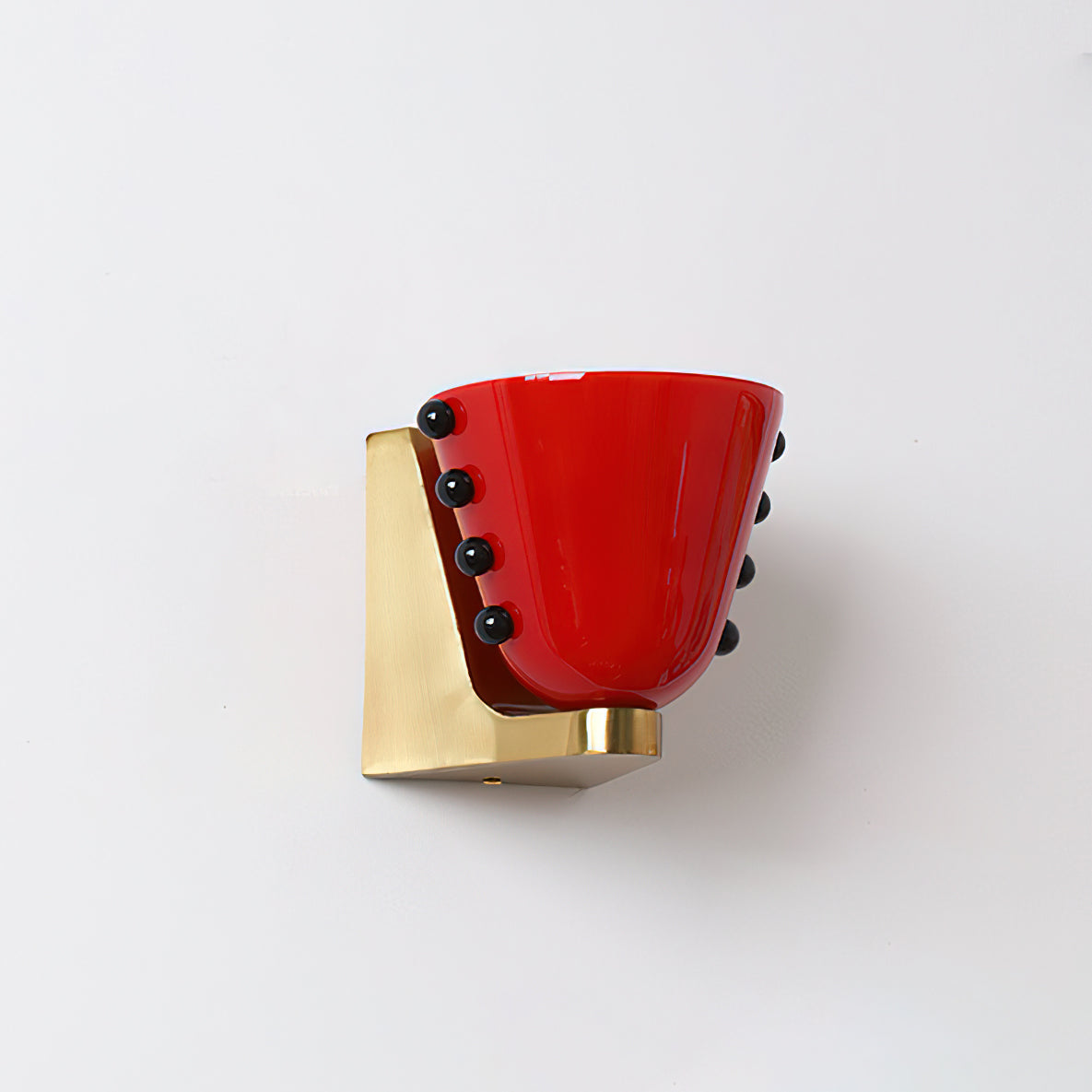 Emeranthe Wall Lamp