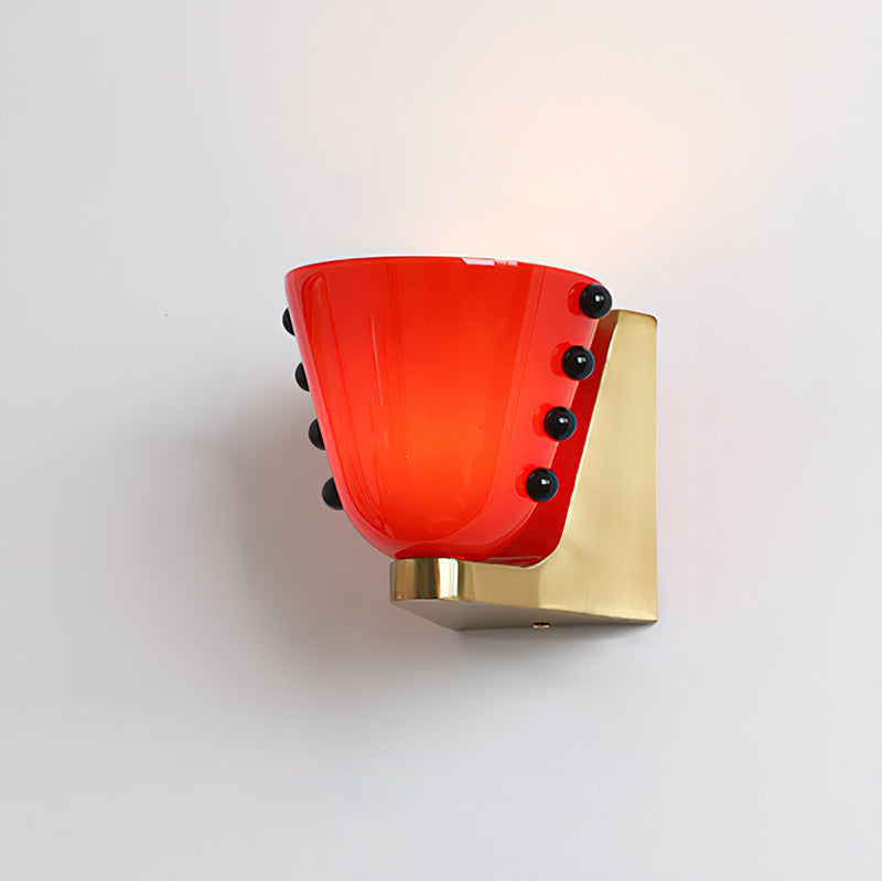 Emeranthe Wall Lamp