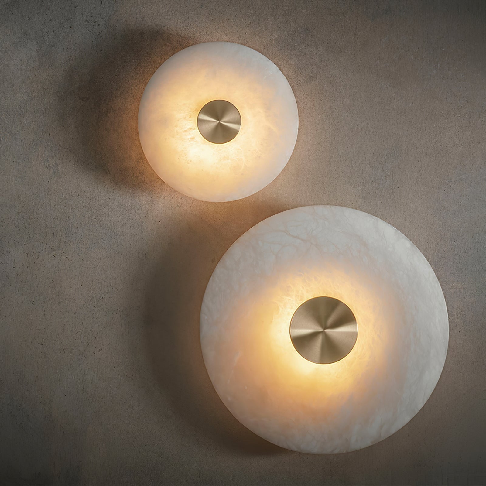 Ildvuvyu Alabaster Wall Lamp