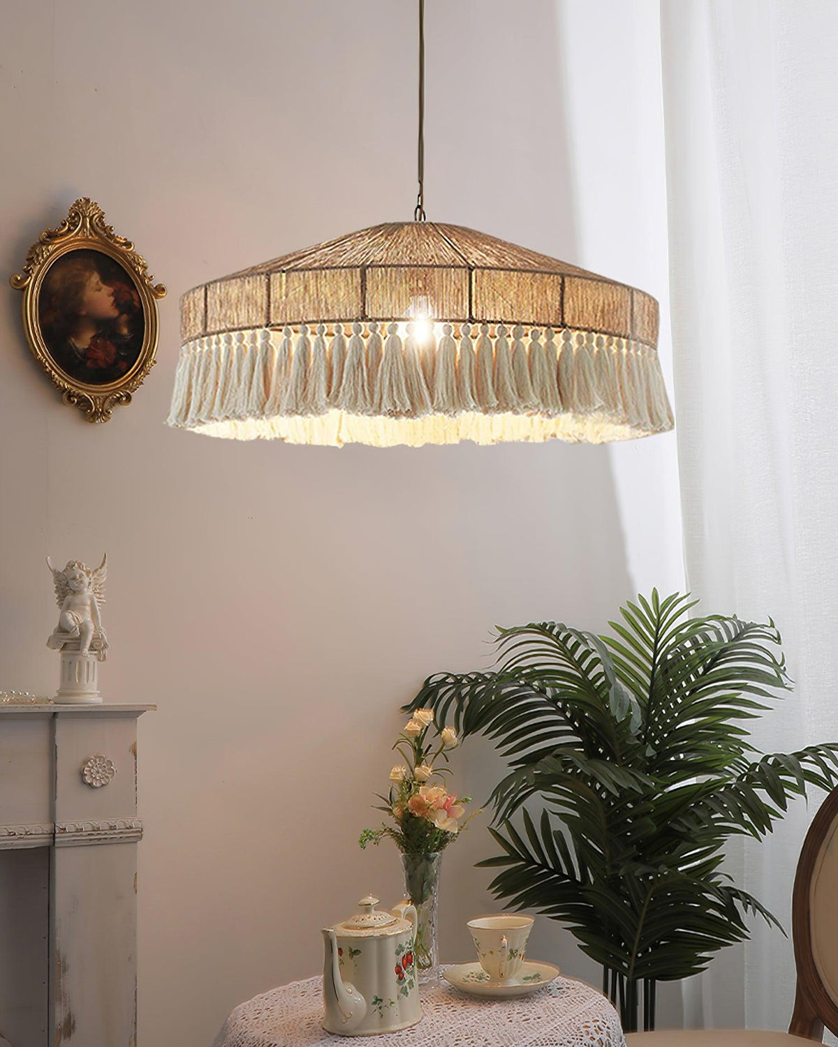 Duvia Chandelier