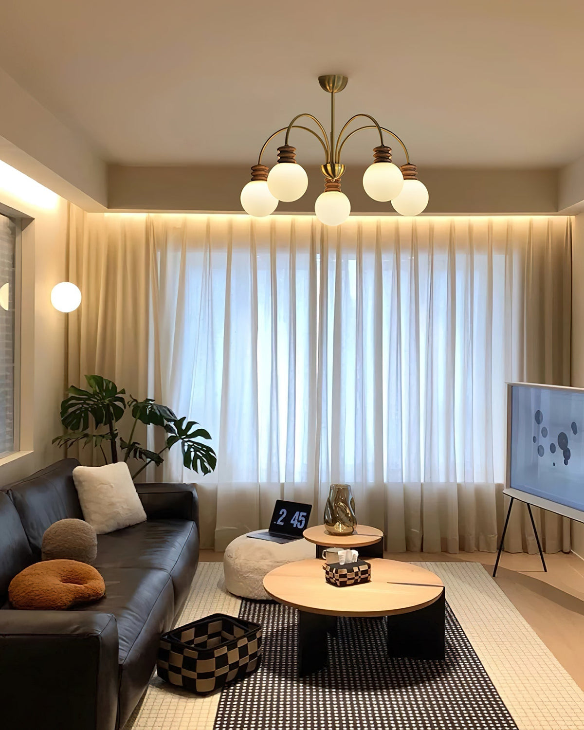 Noraissa Chandelier