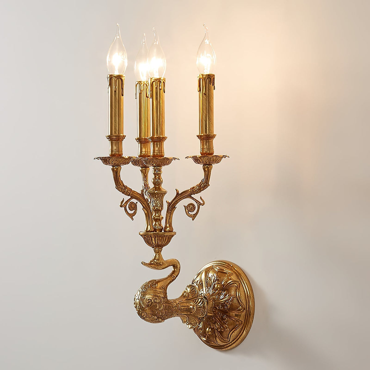 Valmont Wall Lamp