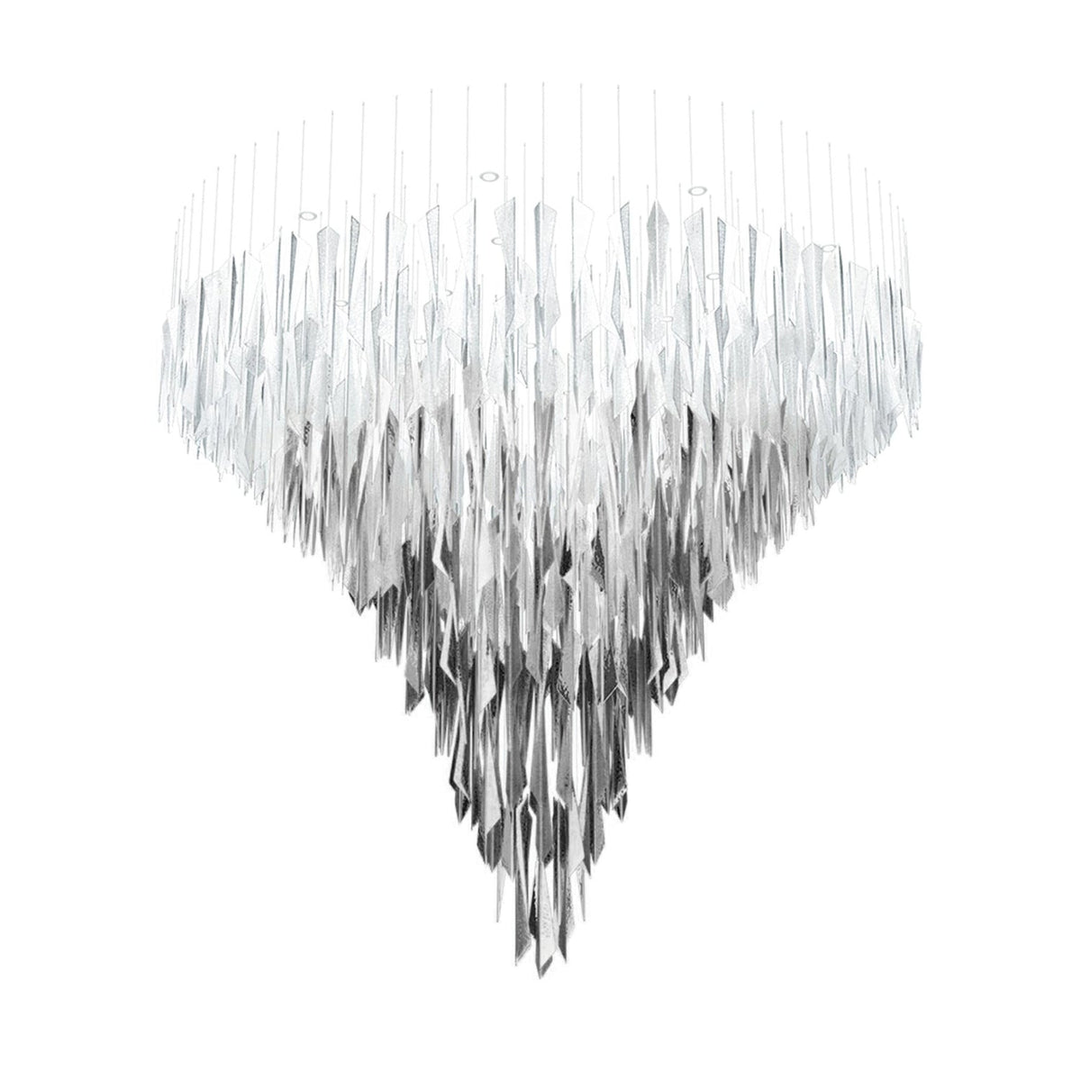 Nyvelle Fluid Chandelier