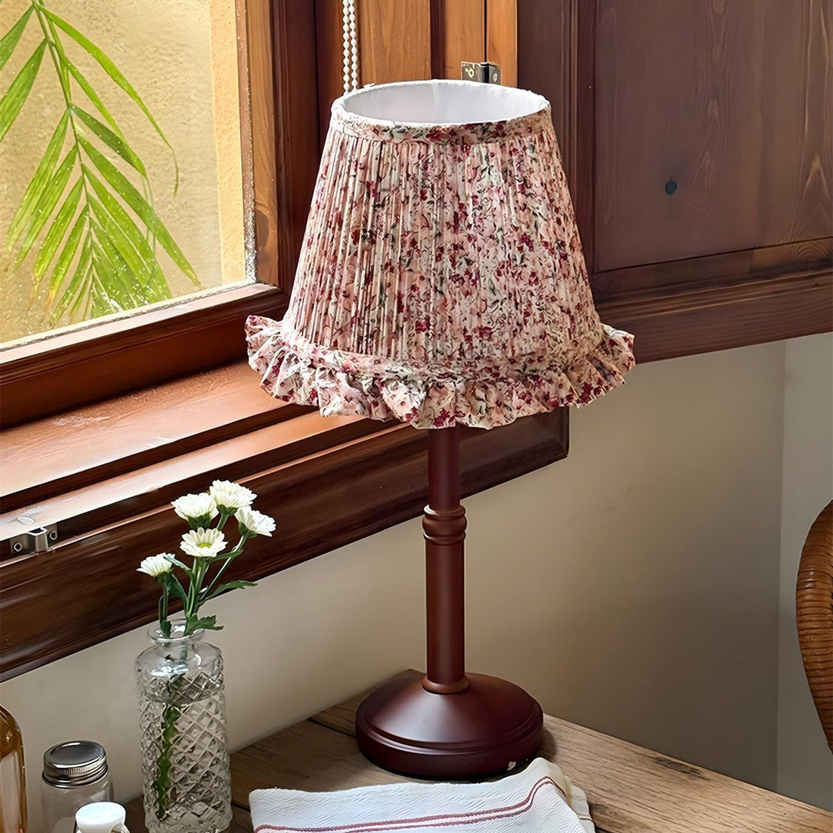Viraenia Table Lamp