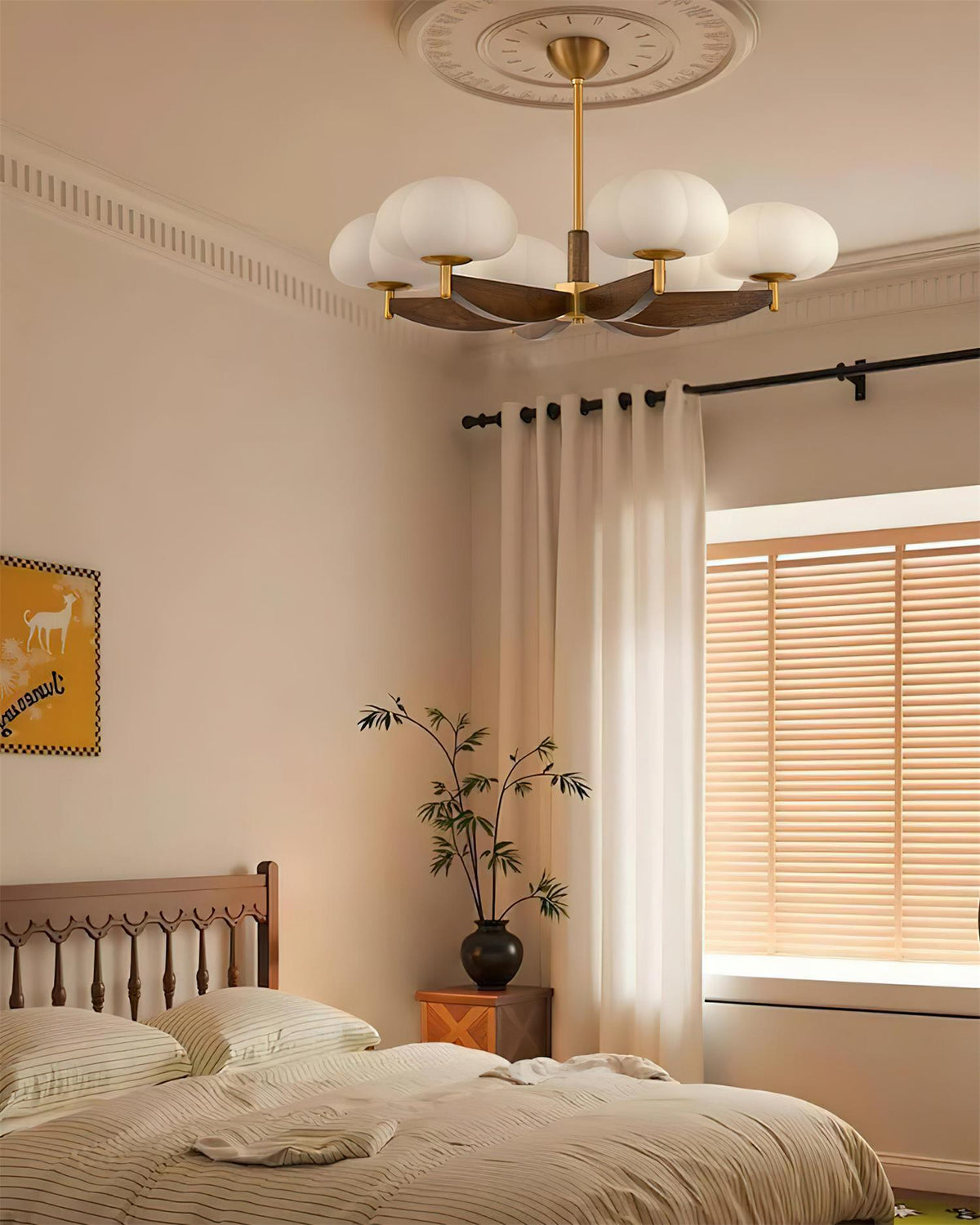 Lumarora Chandelier