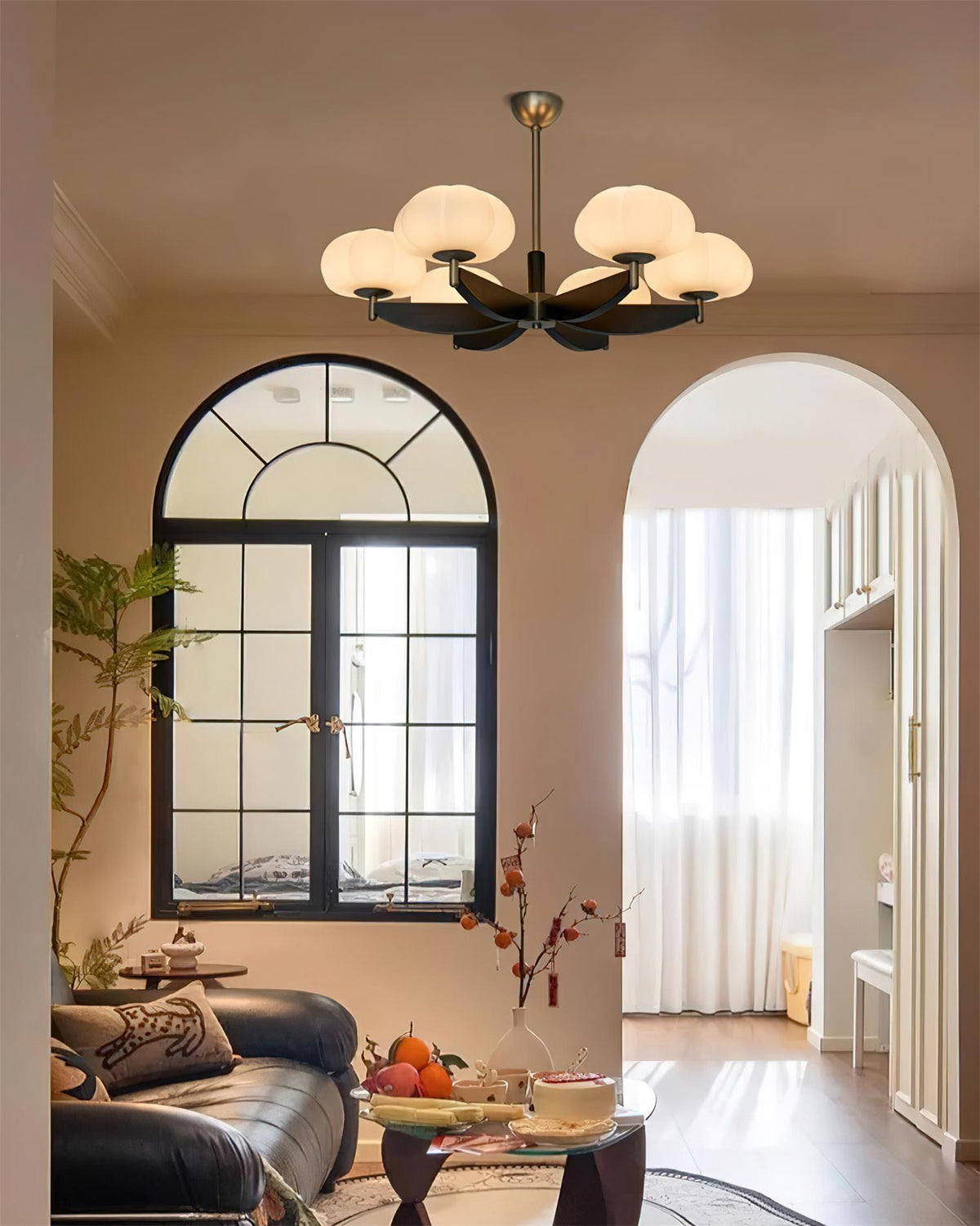 Lumarora Chandelier