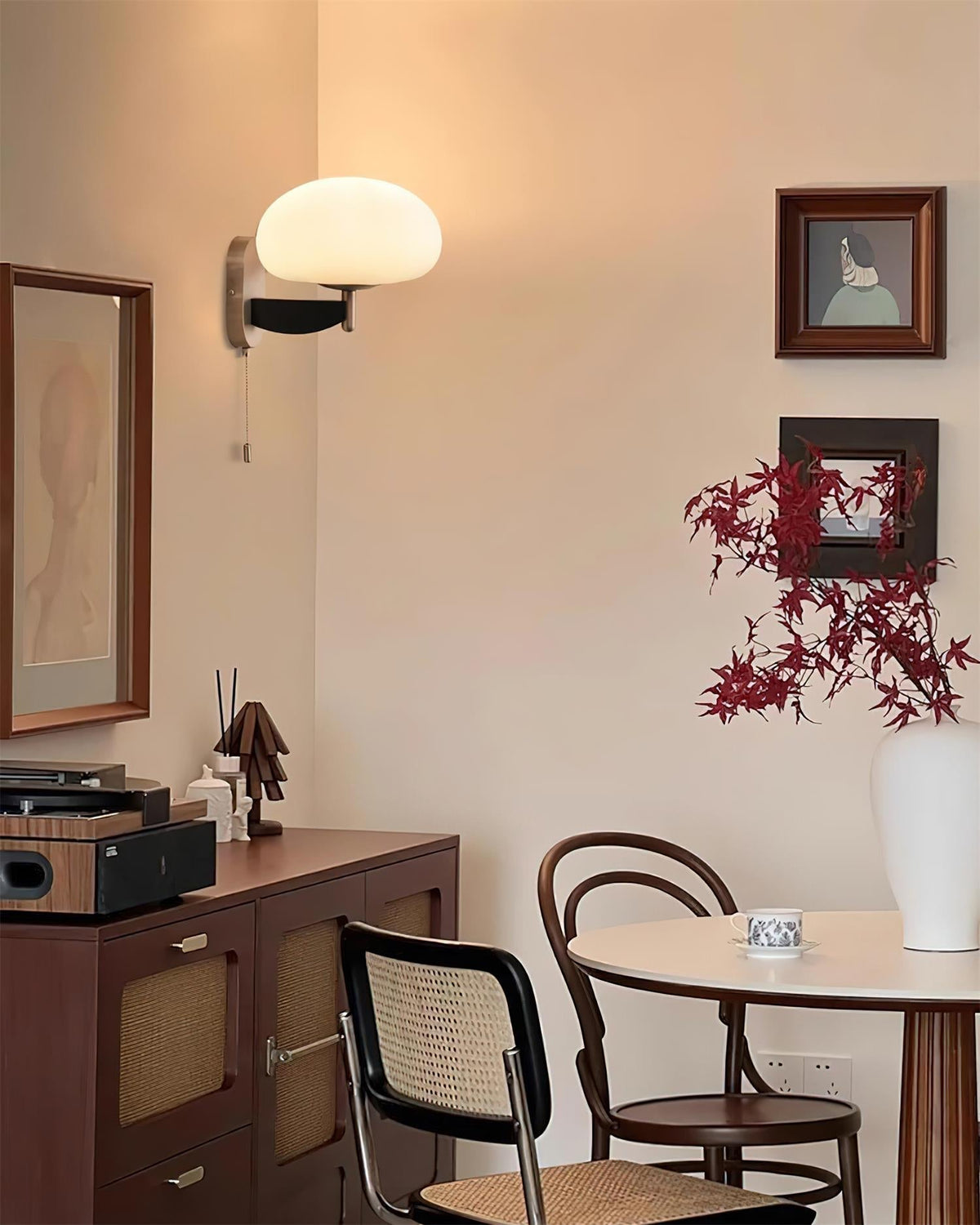 Caleora Wall Lamp