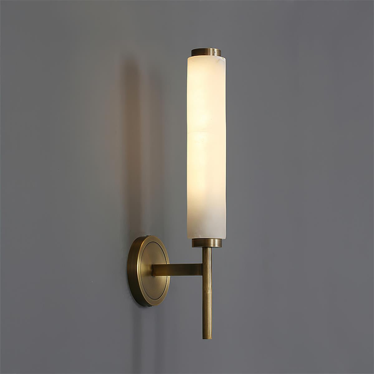 Aveniselle Wall Lamp