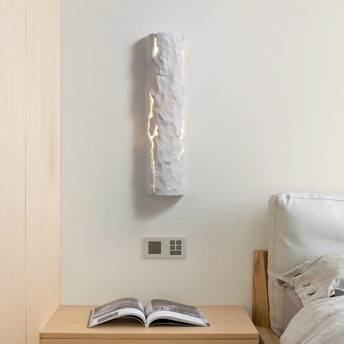 Bakekil Broken Bark Wall Lamp