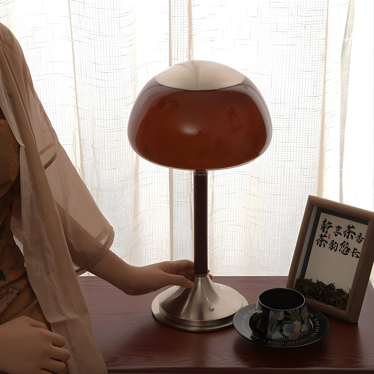 Ciriselle Table Lamp