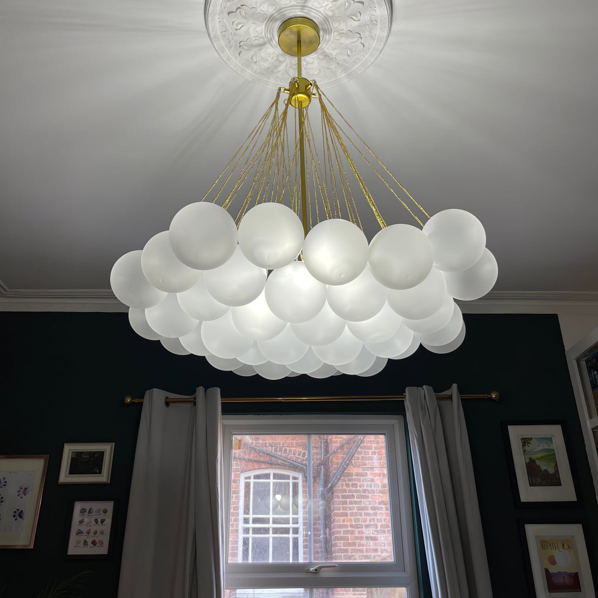 Pugusel Glass Globe Pendant Light Bubble
