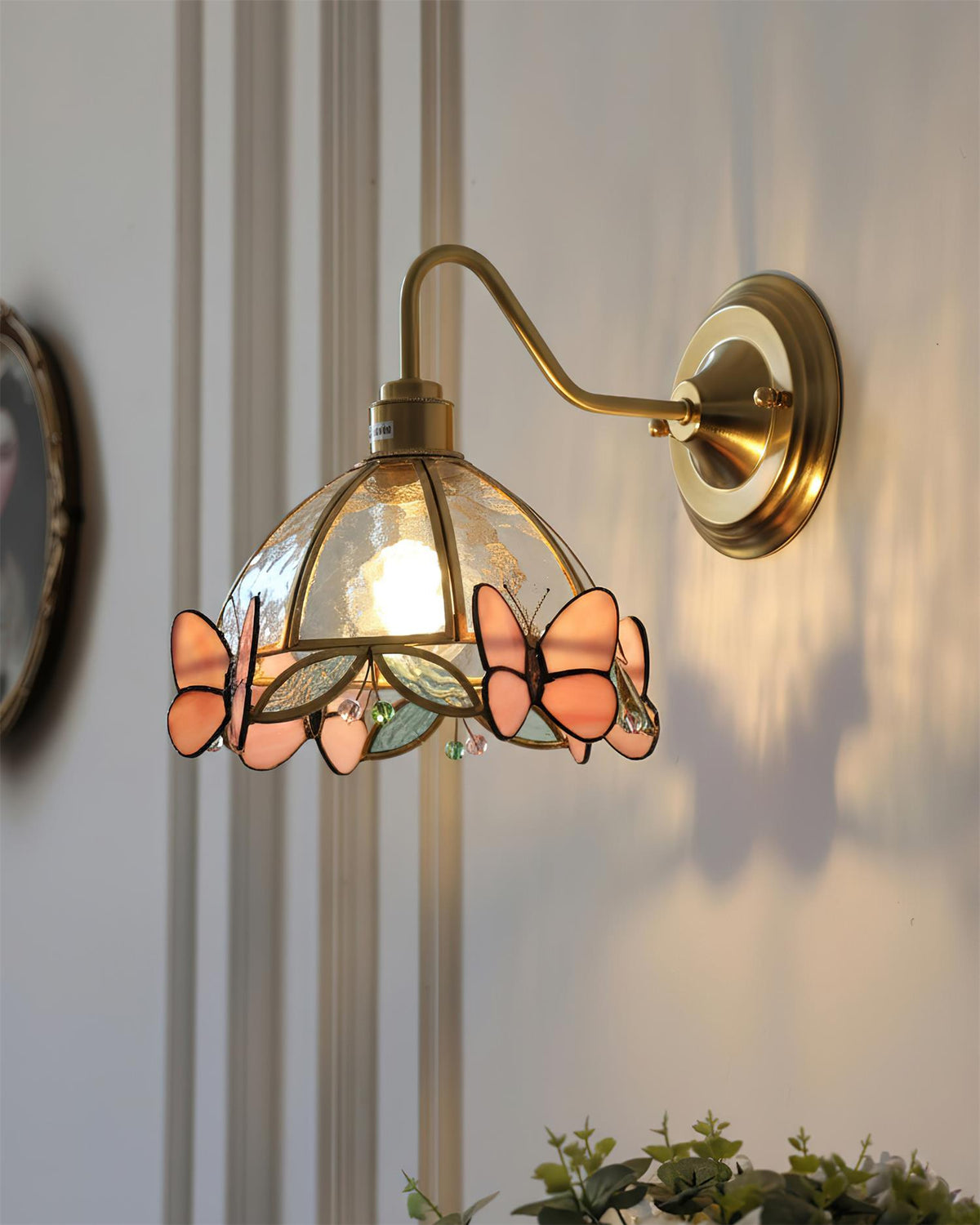 Renanaria Jewel Wall Lamp