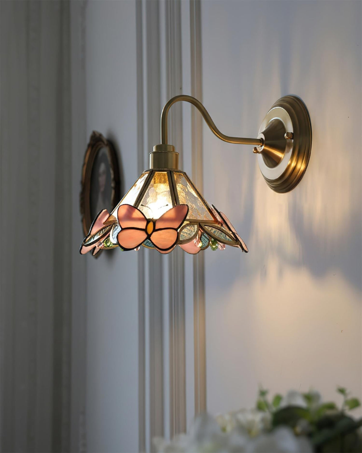 Renanaria Jewel Wall Lamp