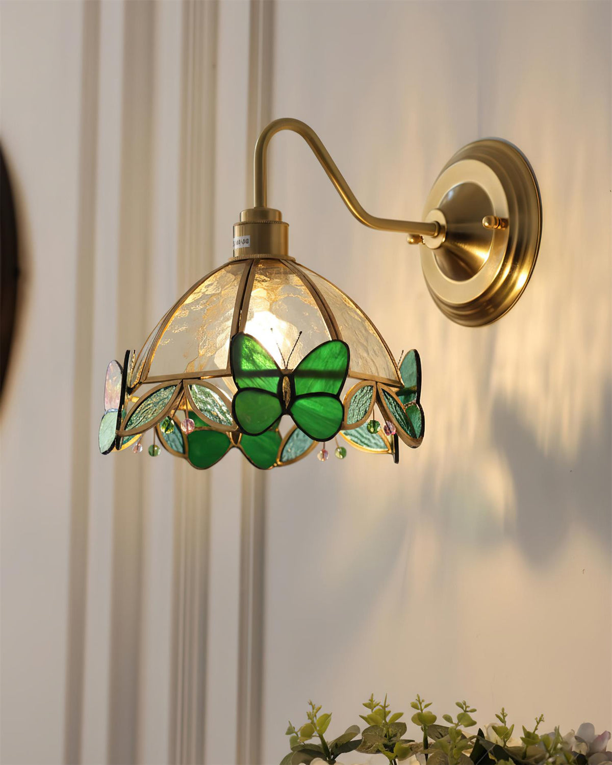 Renanaria Jewel Wall Lamp