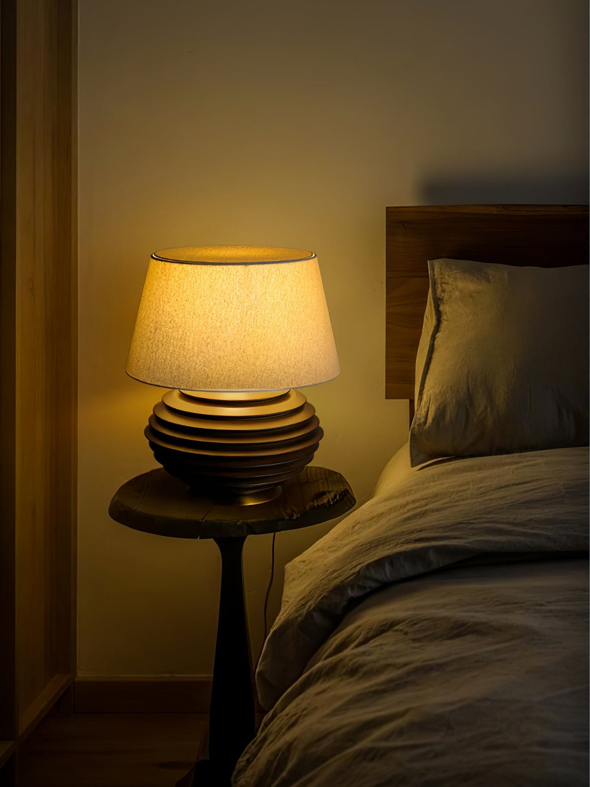 Abby Modern Table Lamp