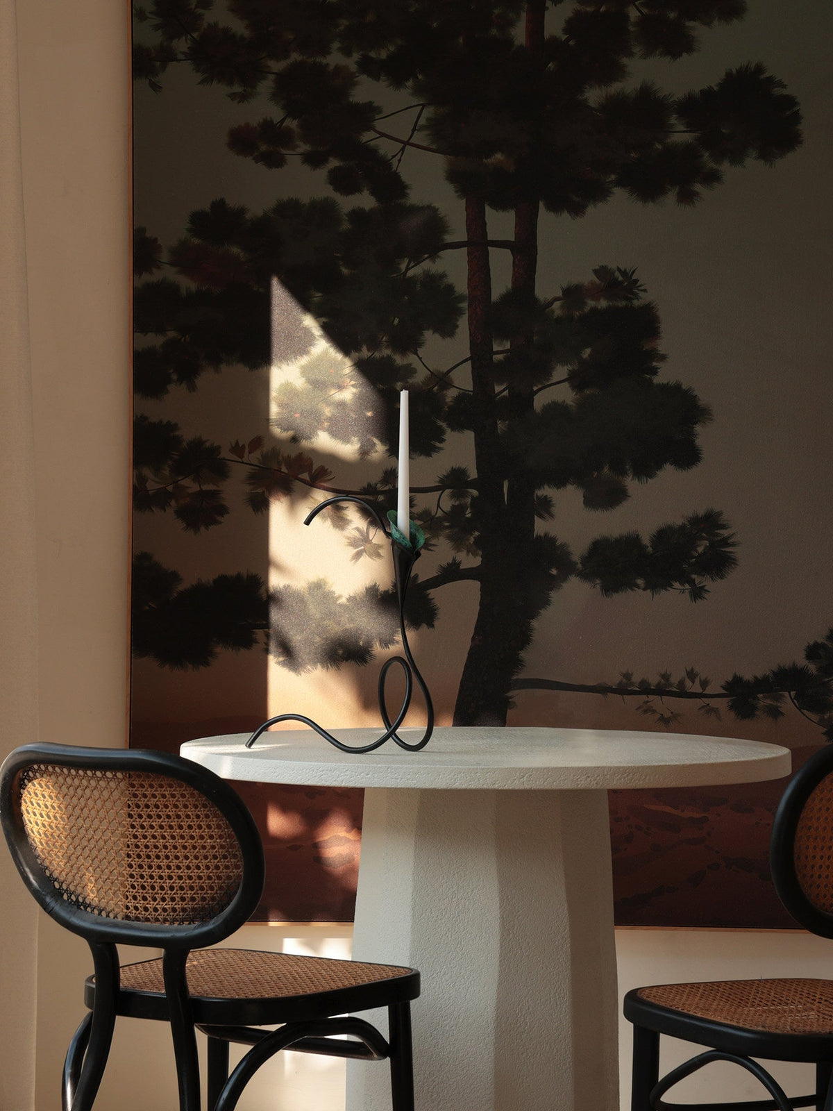 Norarel Lily Candle Holder