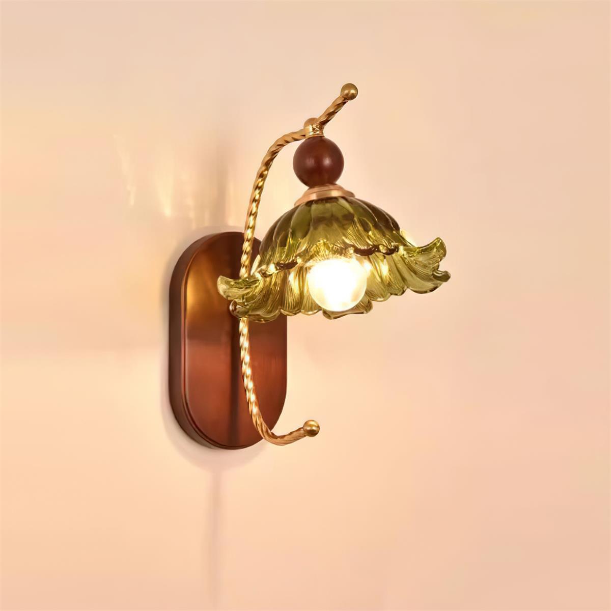 Orelivaya Wall Lamp