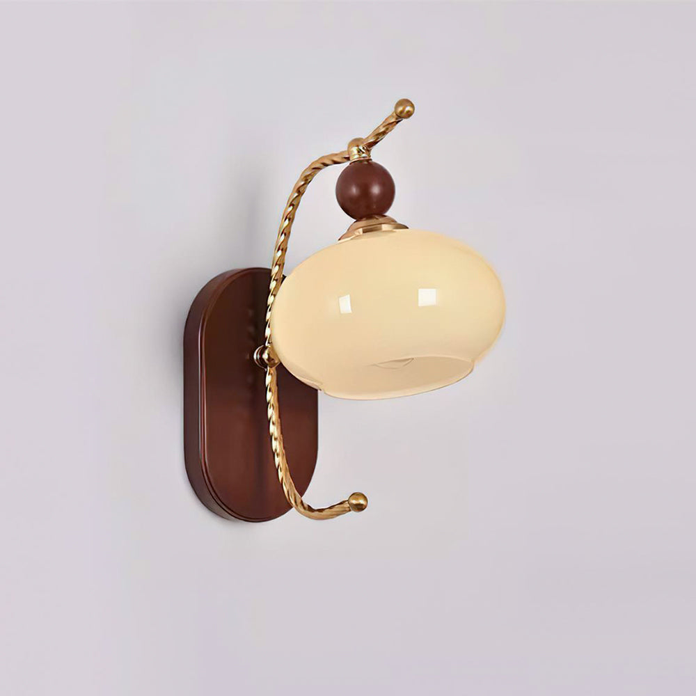 Orelivaya Wall Lamp