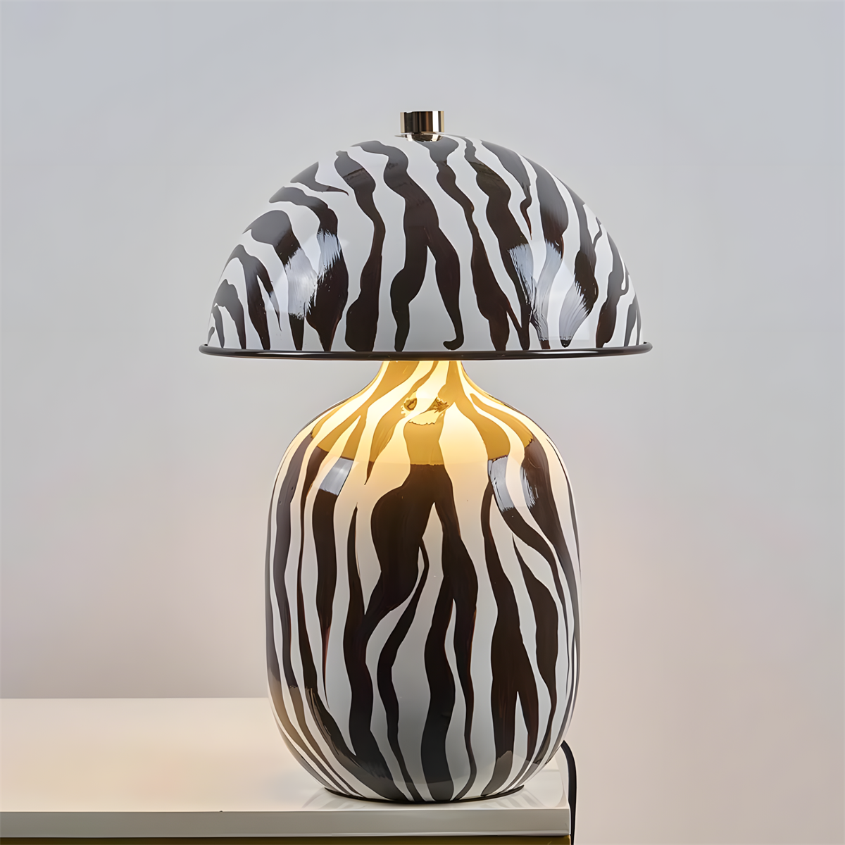 Seliniella Table Lamp