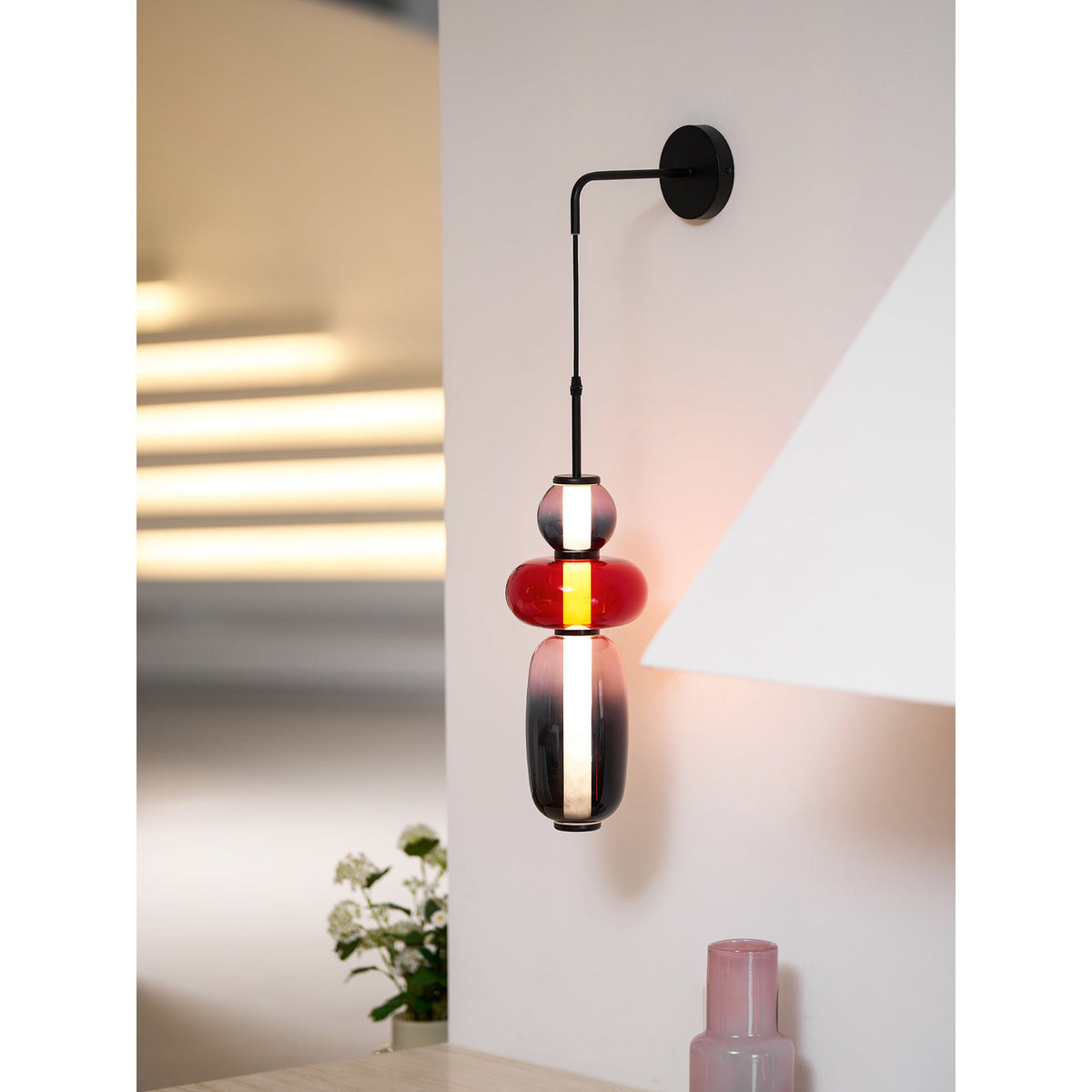 Noverik Stained Glass Wall Lamp