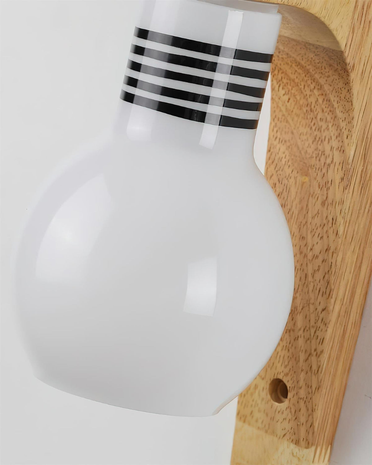 Lumanine Wall Light