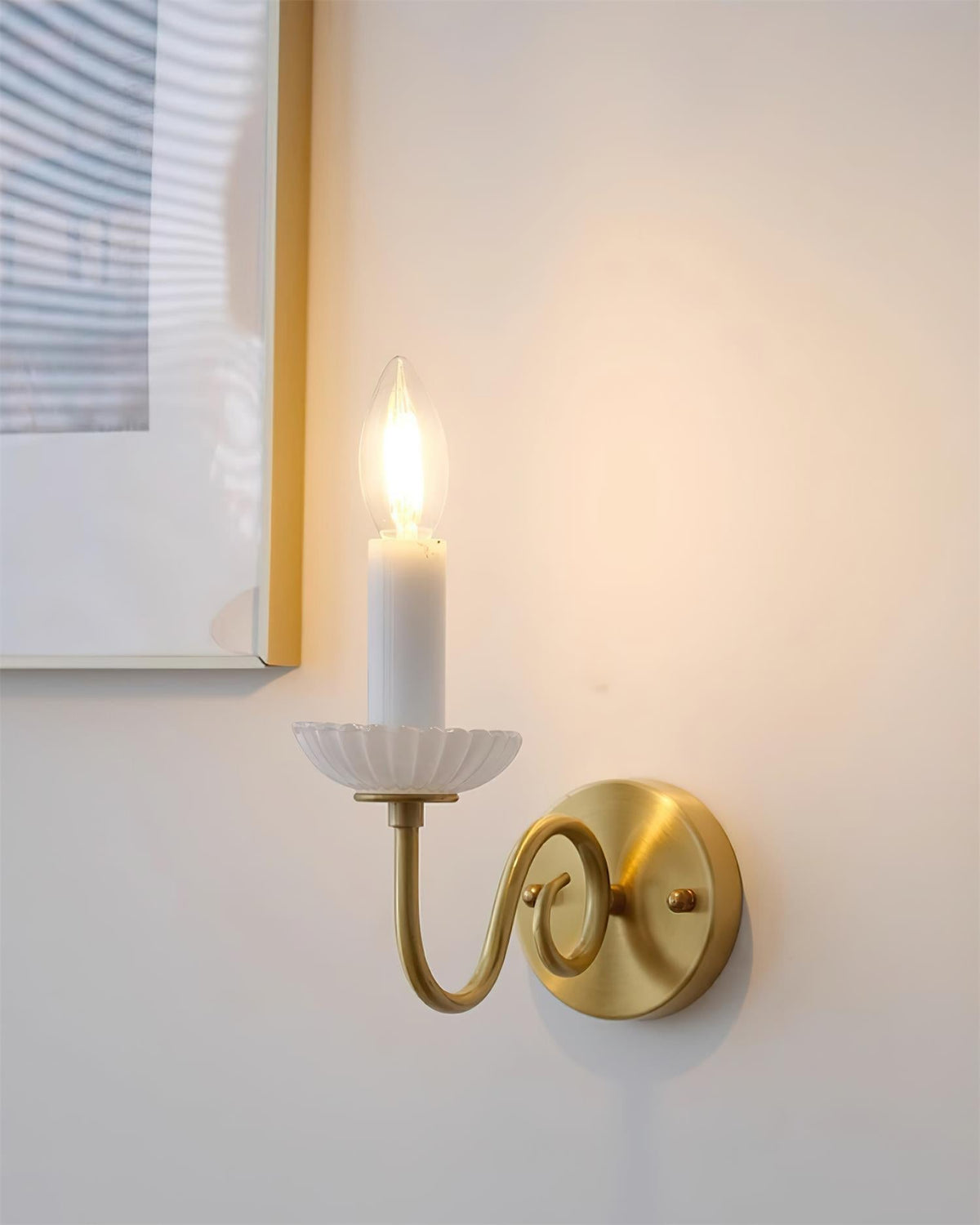 Lumeeria Wall Lamp
