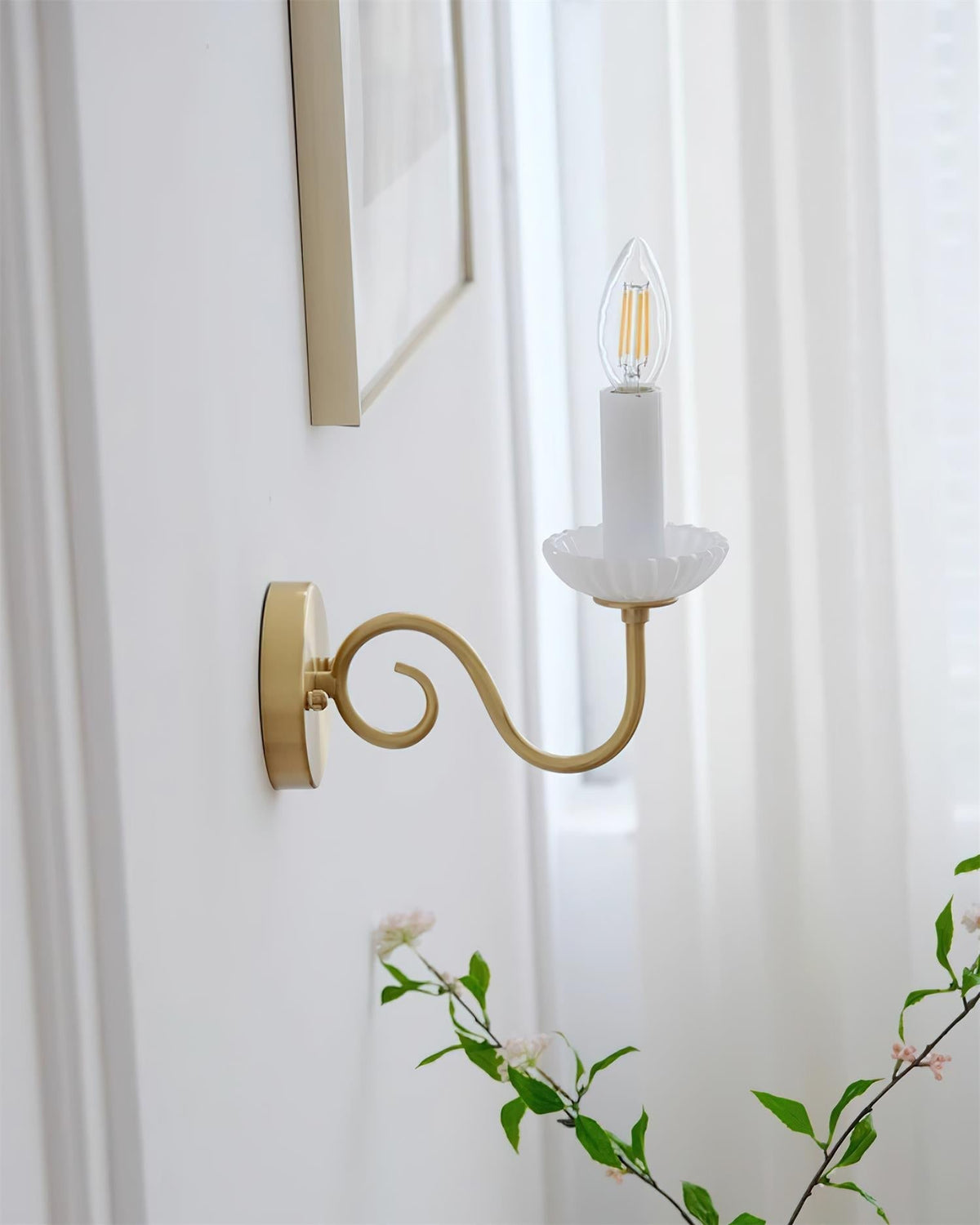 Lumeeria Wall Lamp