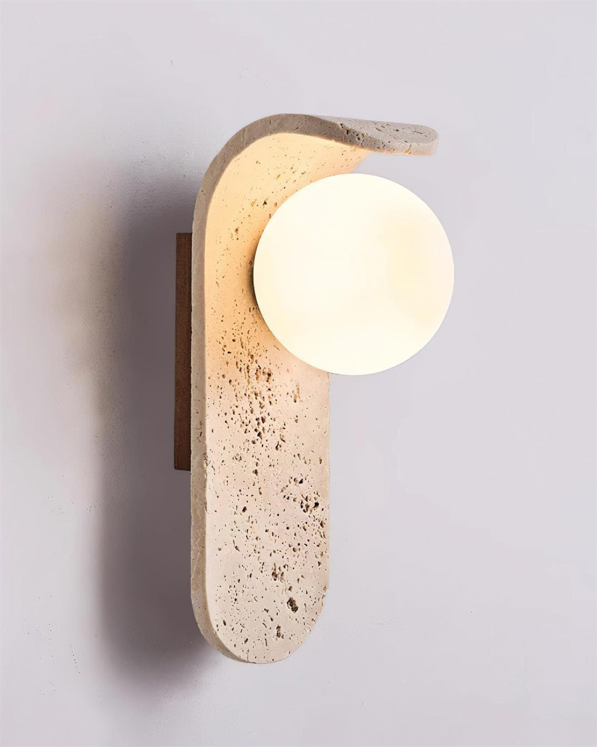 Reniveria Wall Light