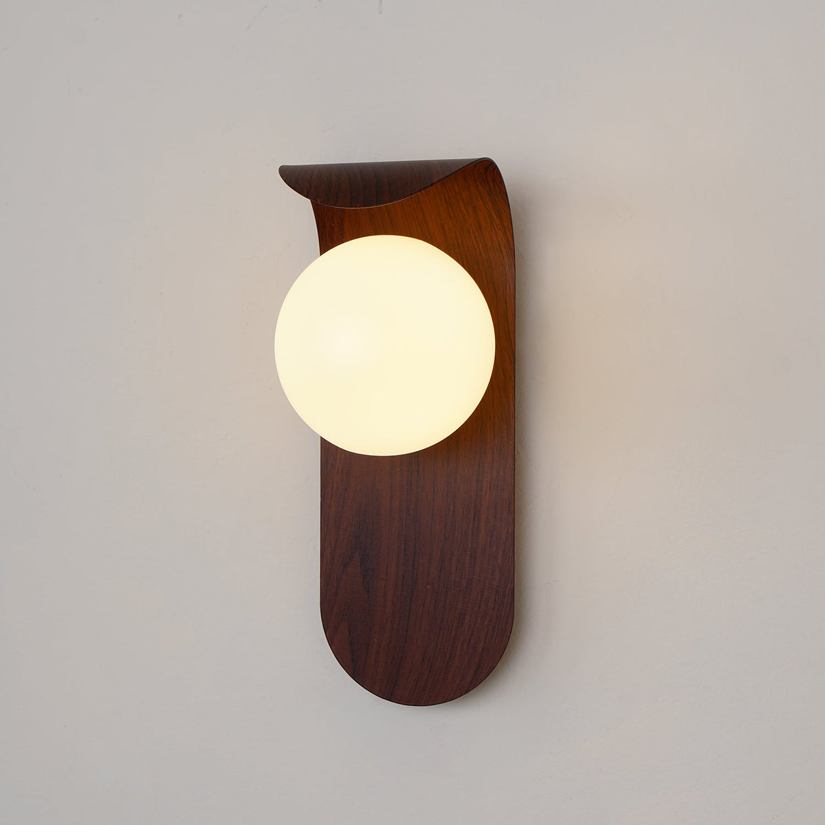 Sovedot Indoor Wall Lamp Wood / Walnut