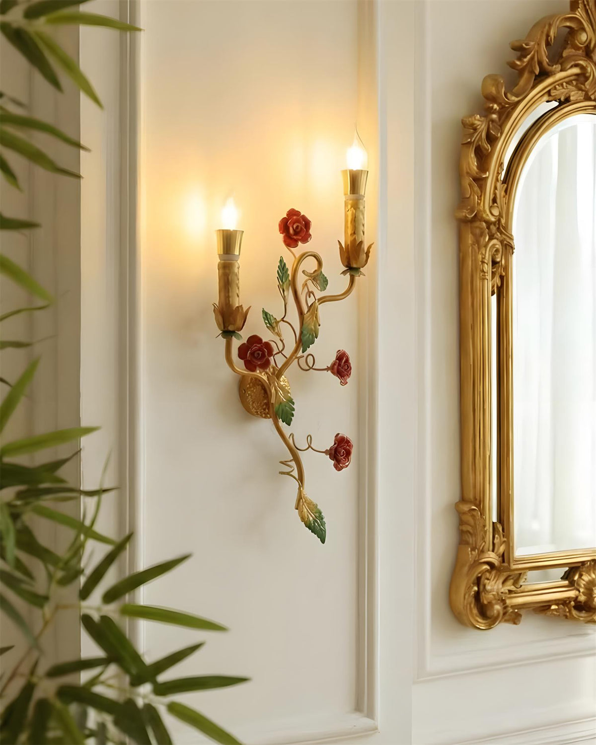 Velanise Wall Lamp