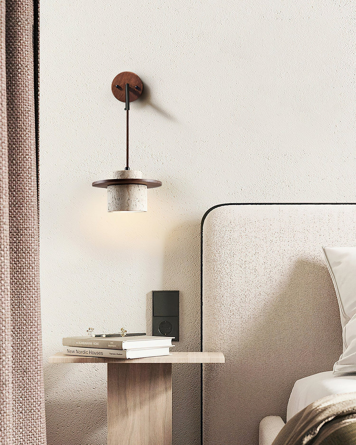 Avenaneria Wall Lamp
