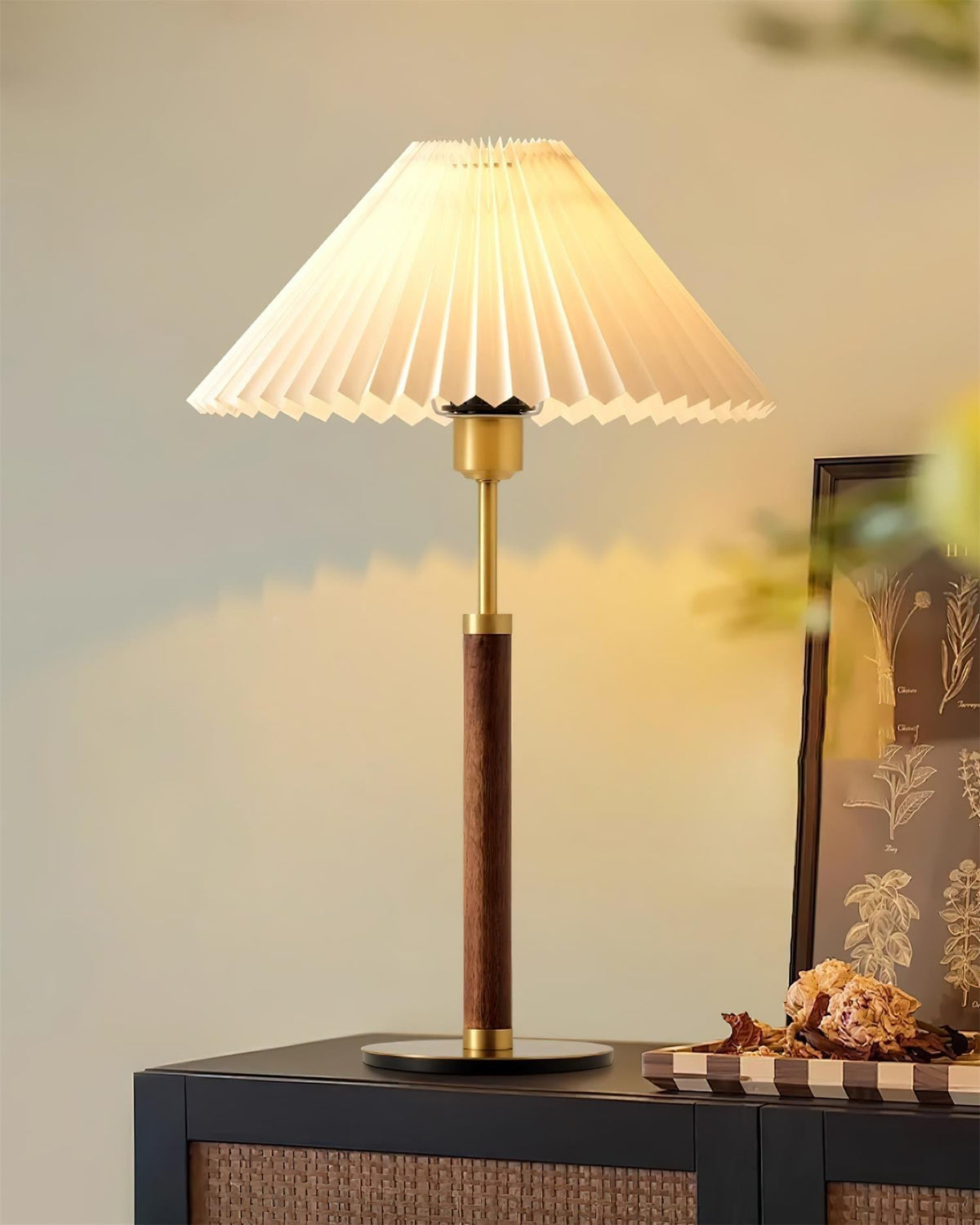 Viraorina Table Lamp