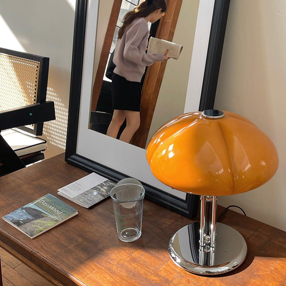 Rivenella Table Lamp