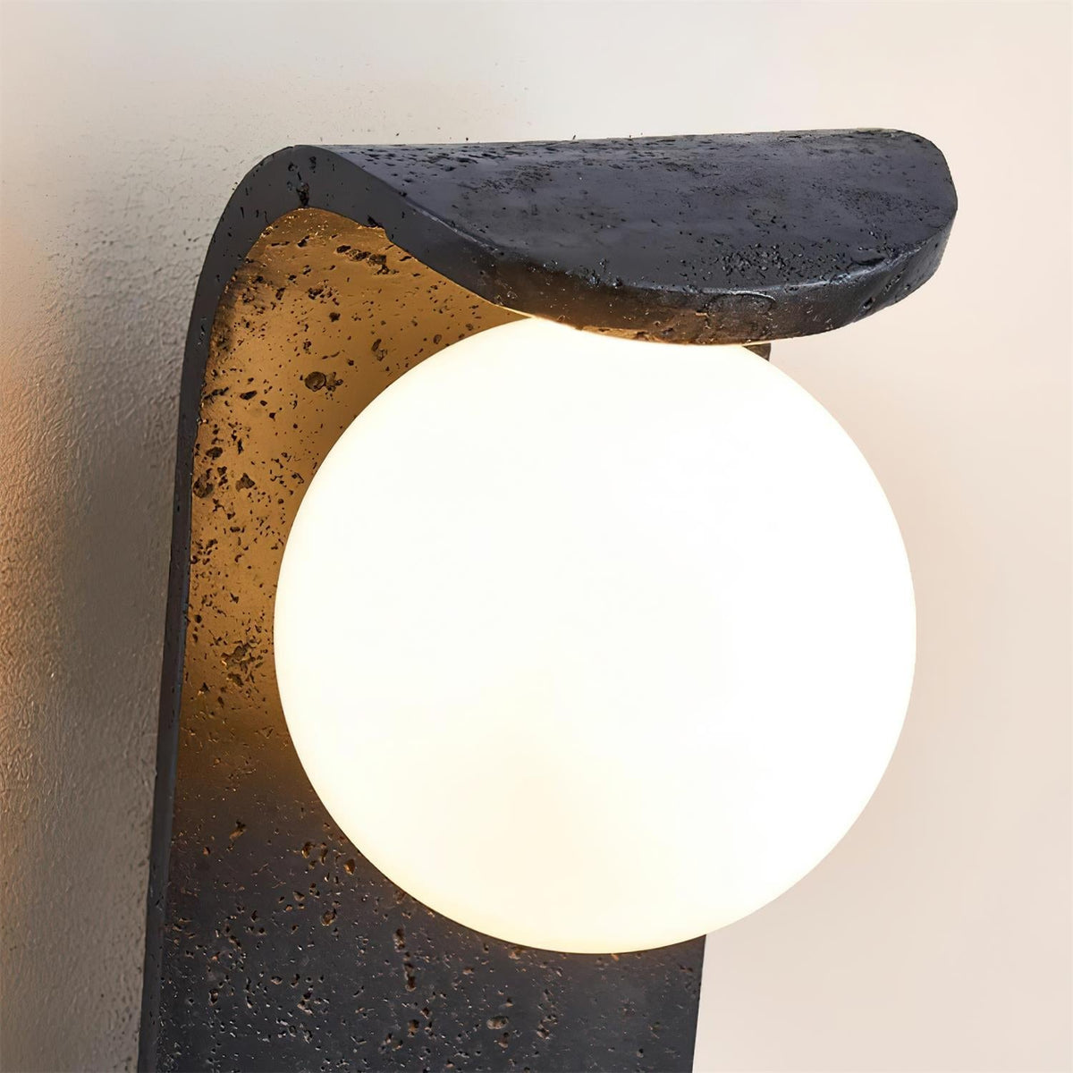 Elaisella Wall Lamp