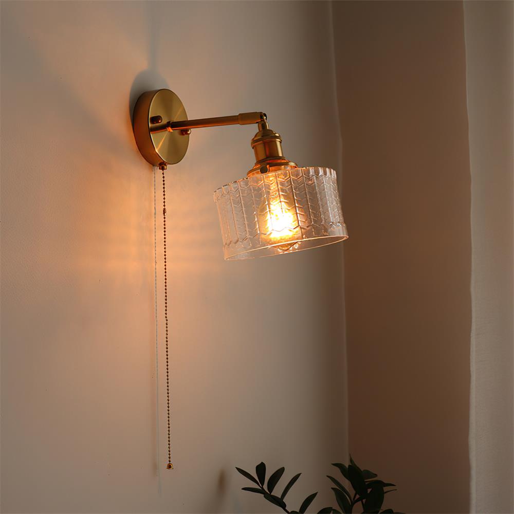Rilo Wall Lamp Brass with Green/Clear Glass Shade and Pull Chain