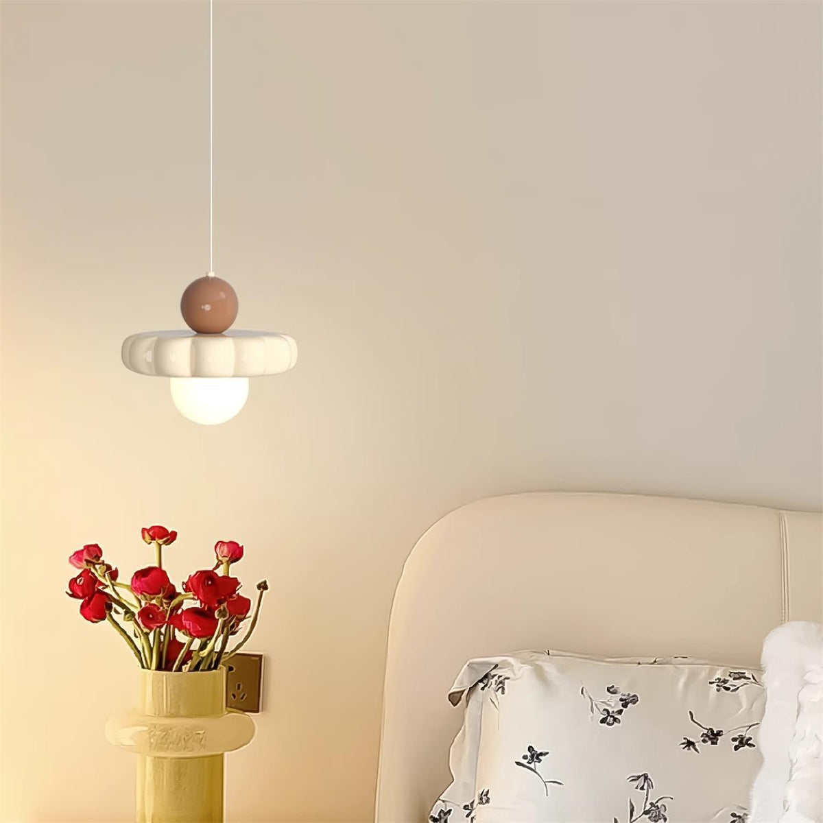 Lumiveria Cute Cream Pendant Light