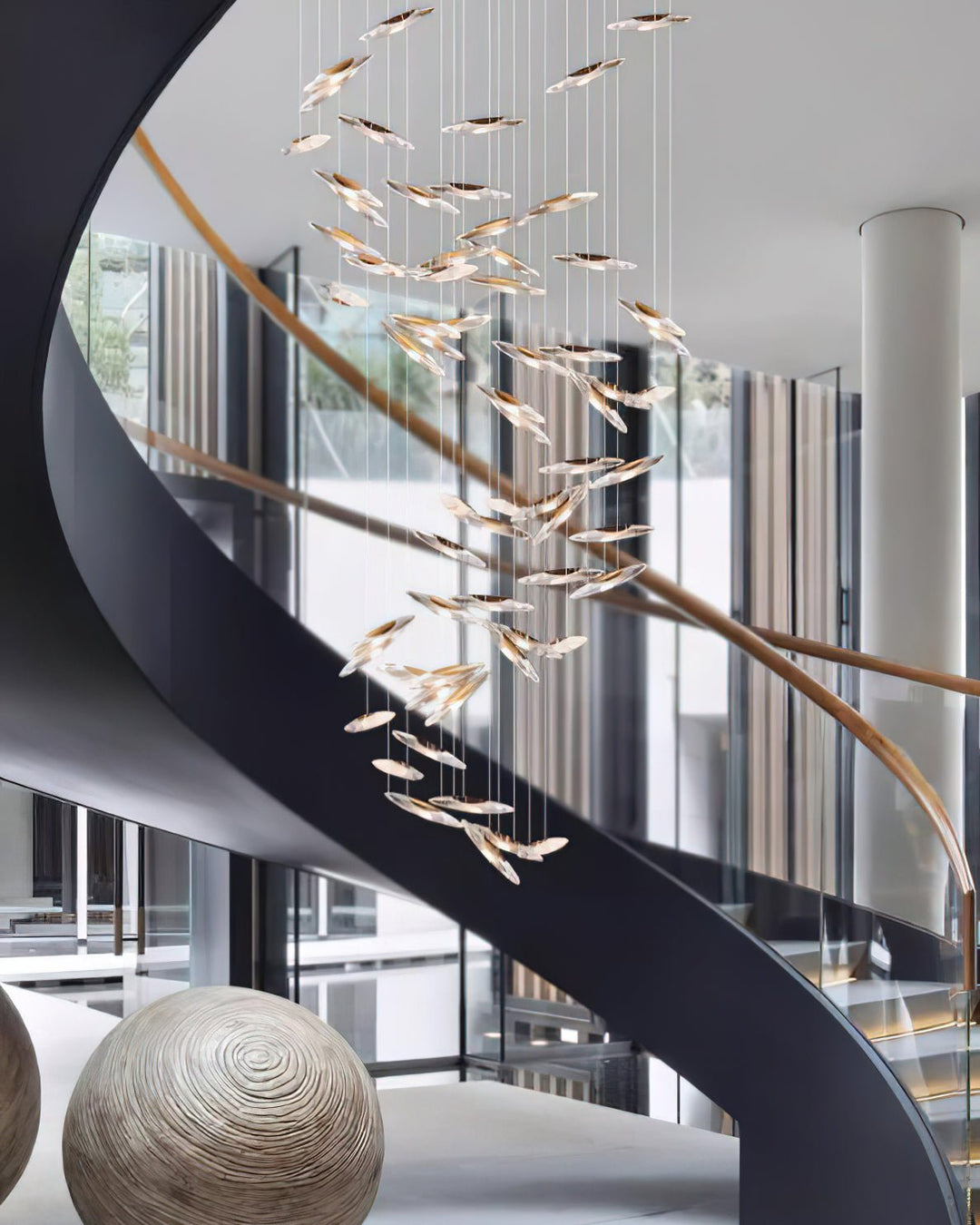Avenenira Chandelier