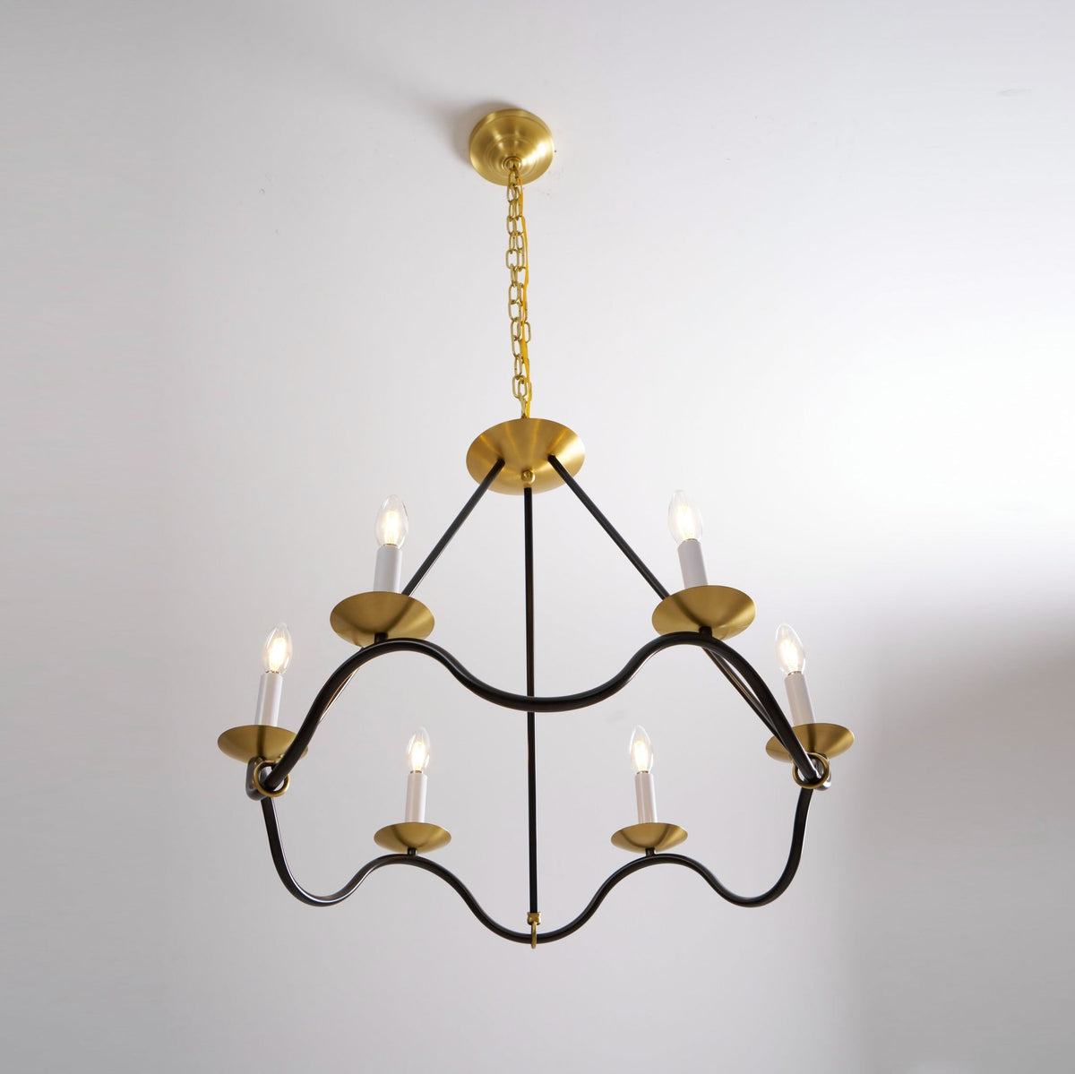 Evenor Elegance Vintage Brass Chandelier