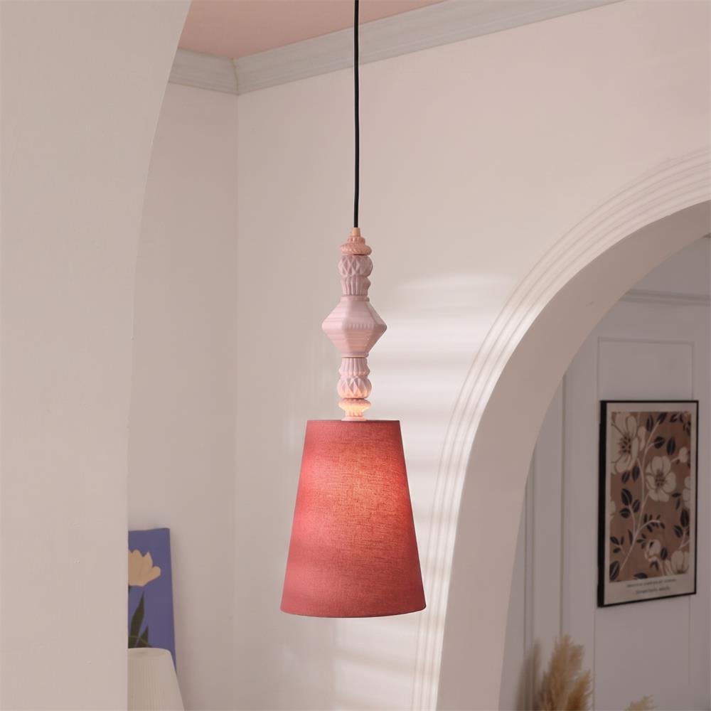Teriivine Pendant Light