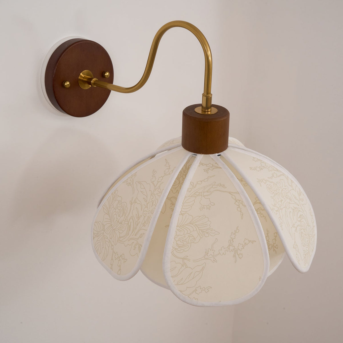 Dasilum Wall Lamp Floral Wood Fabirc