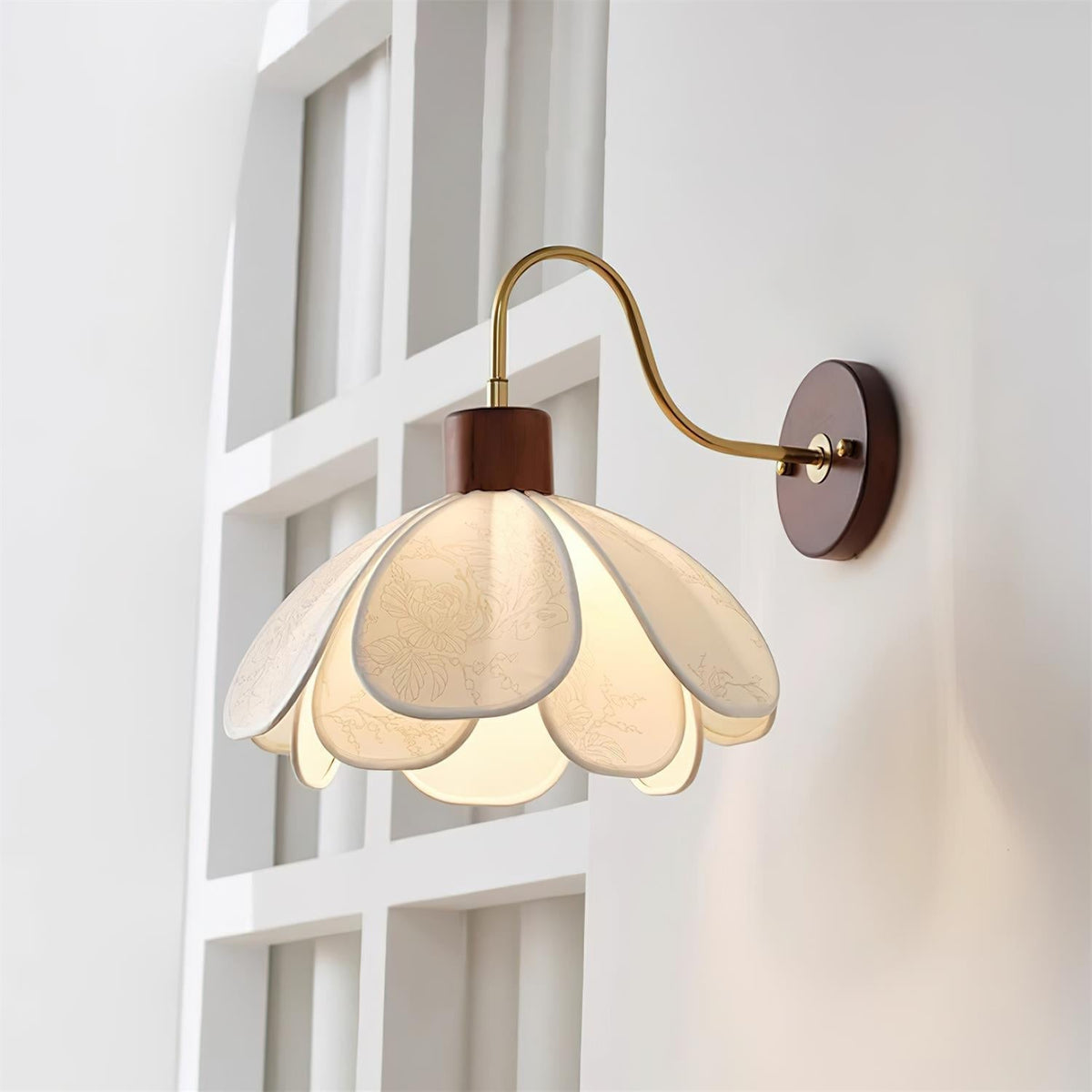 Dasilum Wall Lamp Floral Wood Fabirc
