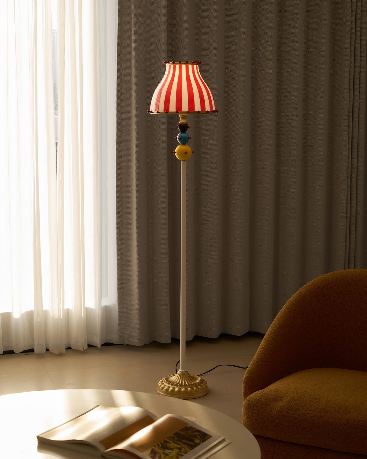 Teriaaine Floor Lamp