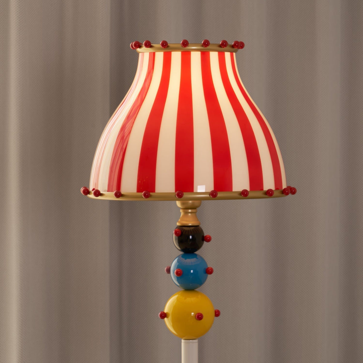 Teriaaine Floor Lamp