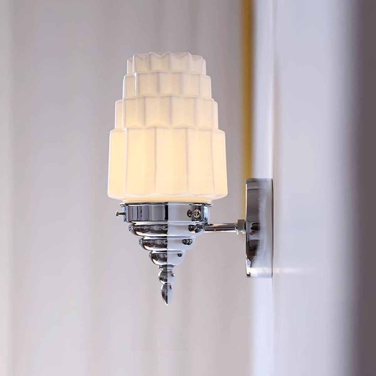 Renaline Wall Lamp