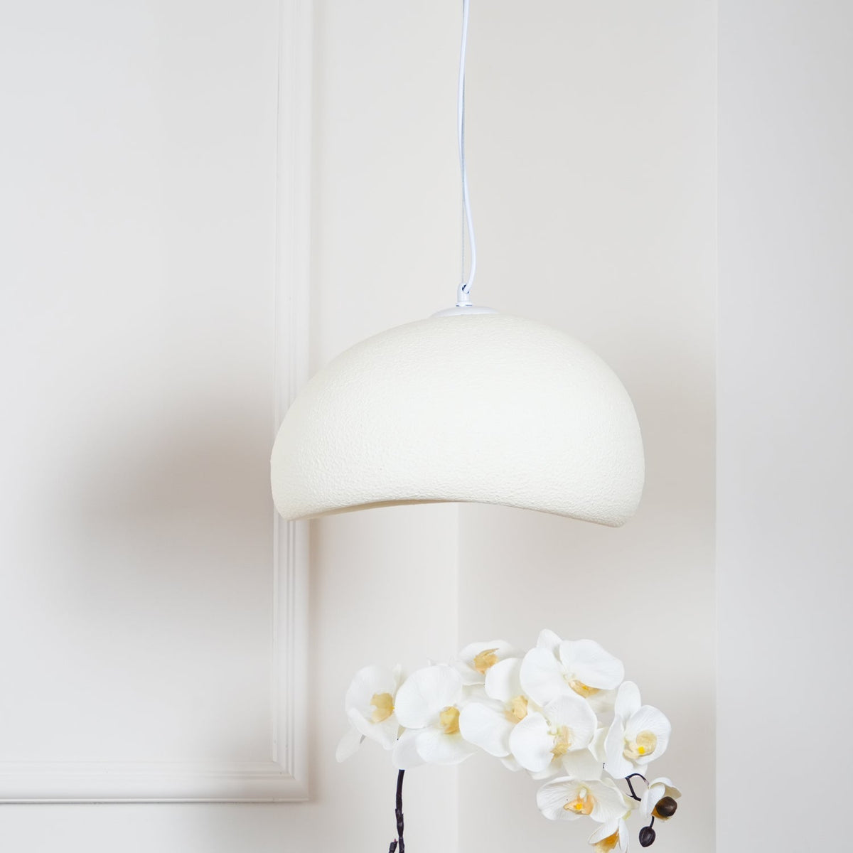 Ivinan Minimalist Cloud Pendant Light