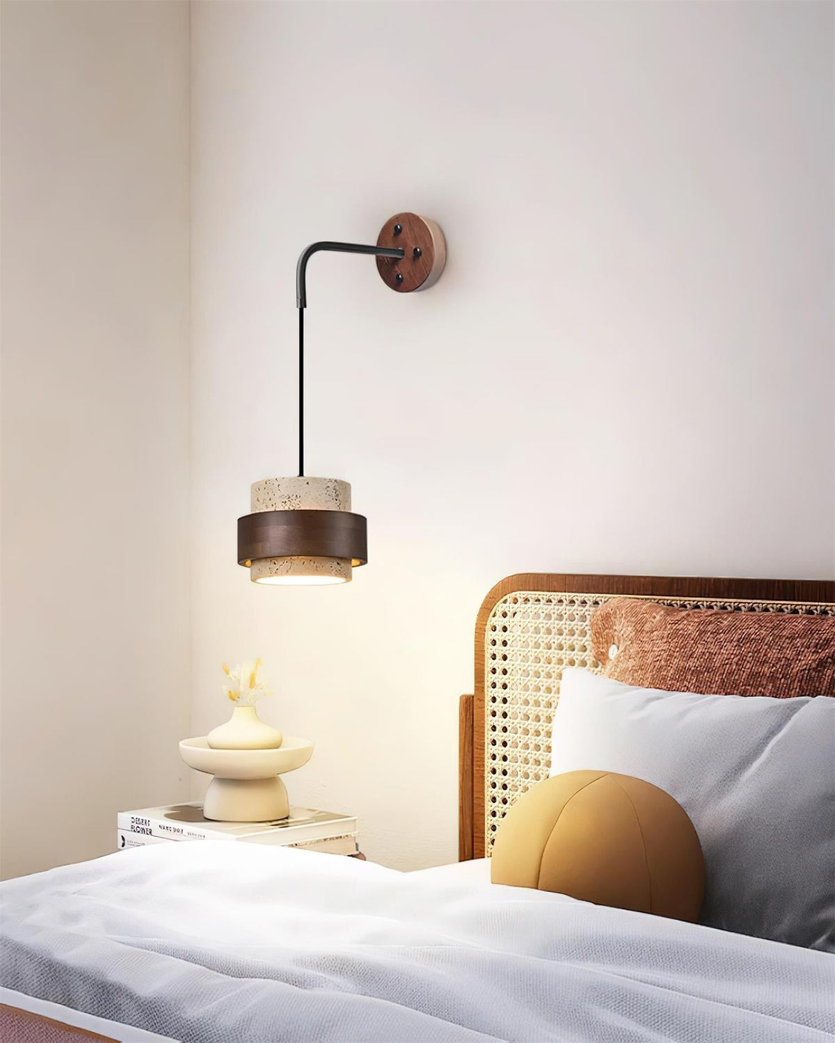 Soranine Wall Lamp
