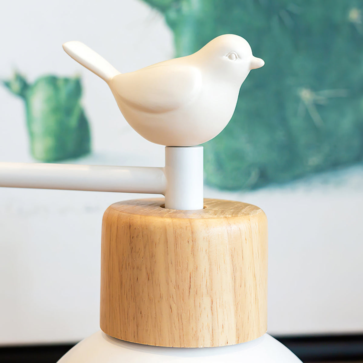 Avenerella Bird Wall Lamp