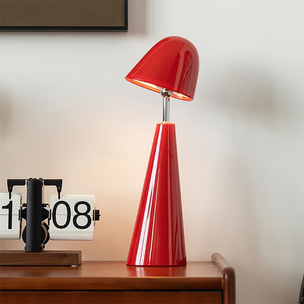 Elaarine Table Lamp